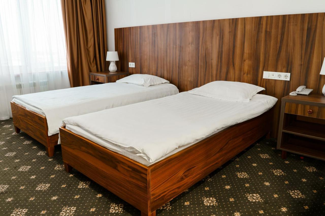 The Square Hotel Astana Ngoại thất bức ảnh
