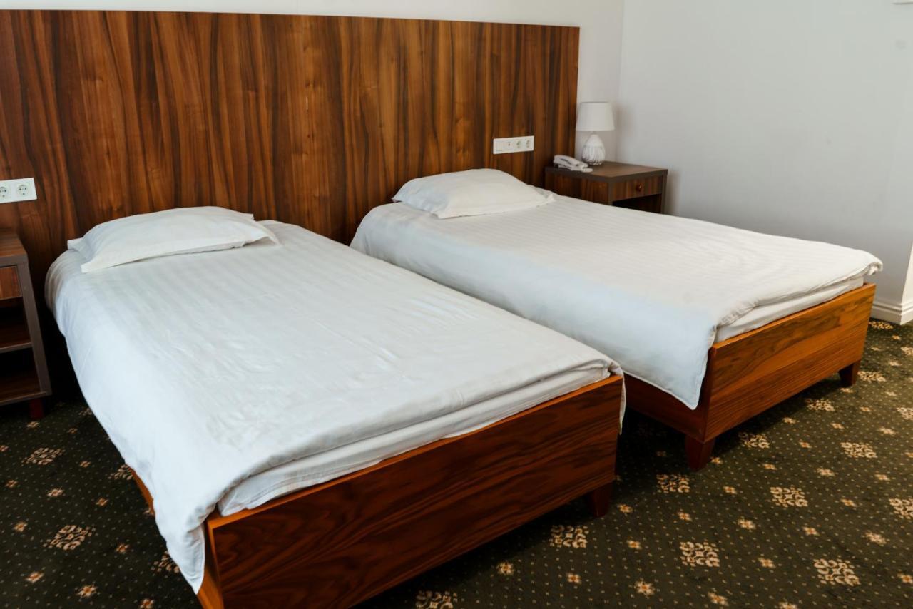 The Square Hotel Astana Ngoại thất bức ảnh